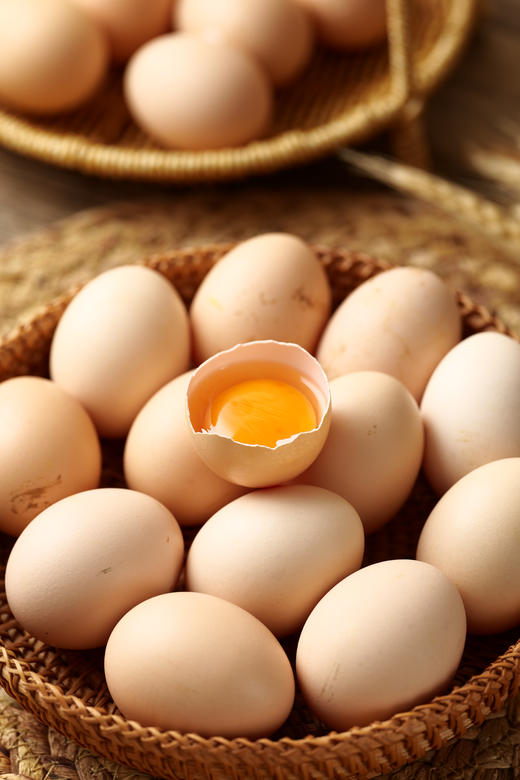 么山散养零抗鸡蛋 30枚/盒【基地直发】产地：云南曲靖 生产者：臻和农业【公平贸易农人定价】 商品图1