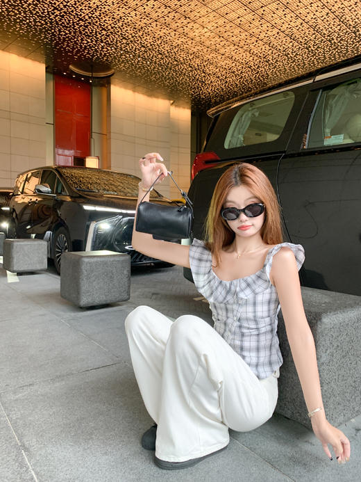 <曾小咸推荐>3.29现货秒杀！微信超特价！韩系一字肩排扣开叉格子衬衫 日常119.99 立减60 秒杀59.99！ 商品图8