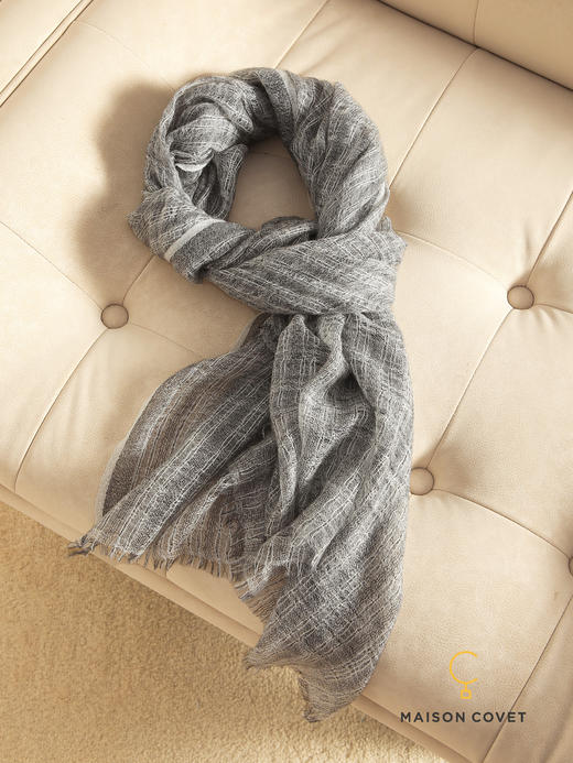 MAISON COVET 纯山羊绒金银线围巾 商品图4