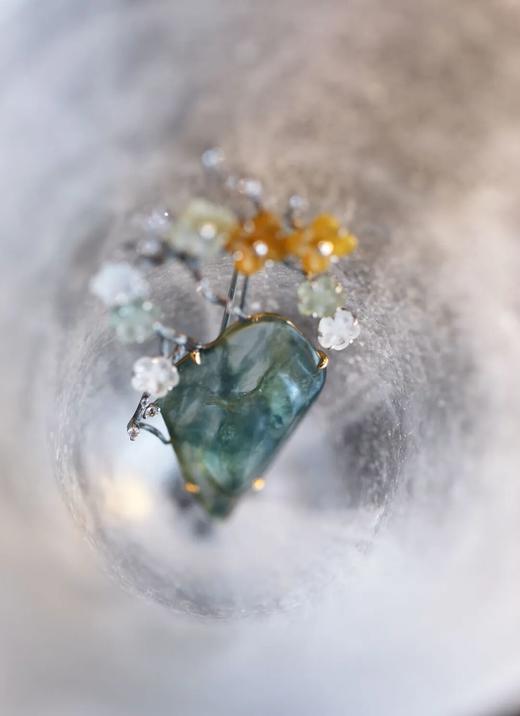 花瓶与蜻蜓 商品图4