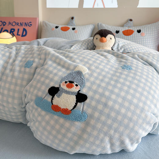 高克重异型牛奶绒绣花卡通四件套 抗静电蓄热保暖牛奶绒套件 商品图5