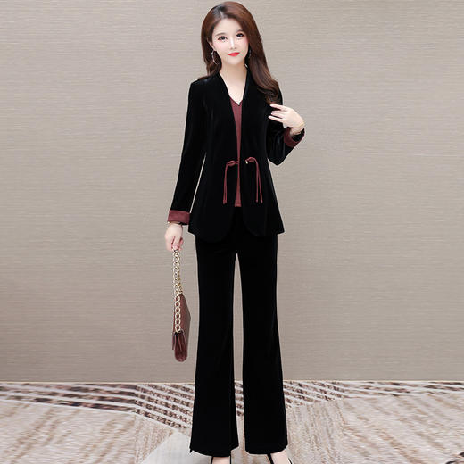QYM 99H224-Y丝绒三件套时尚妈妈装小衫+西装外套+高腰裤套装 商品图1