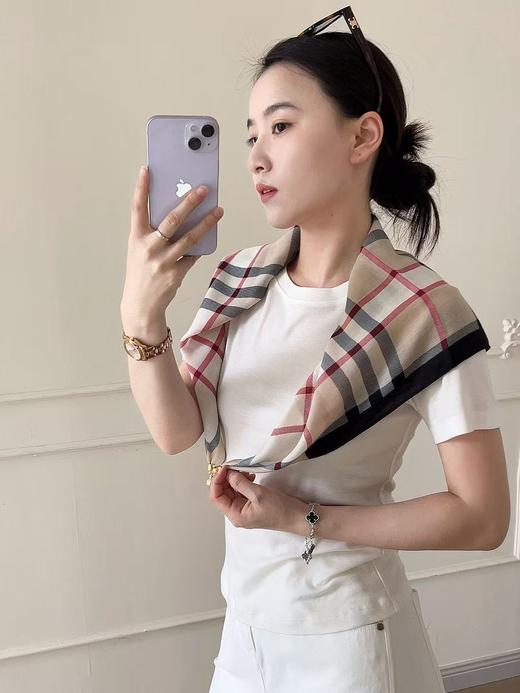 丝羊毛真丝方巾 商品图2