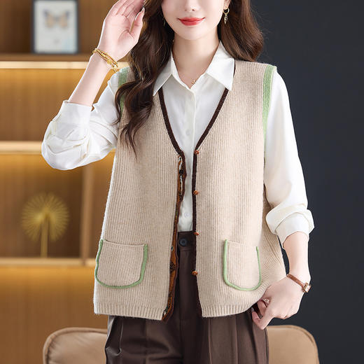 CC粗线毛衣开衫马甲2025新款马夹外套漂亮洋气针织背心外搭 商品图2