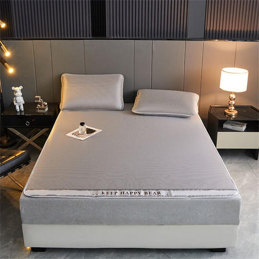 PLOVER啄木鸟(PLOVER)凉席-碳光冰丝凉席ZMN-LX017 150*200cm 商品图0