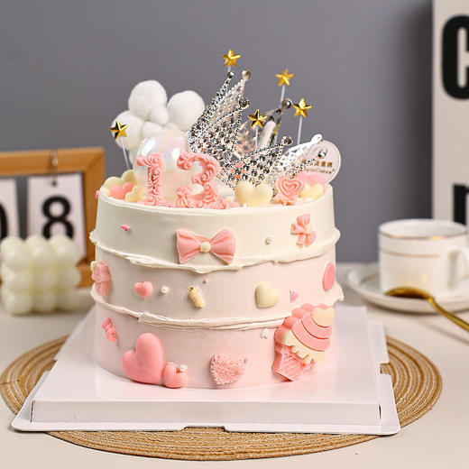 粉色系列-公主皇冠少女心奶油鲜果蛋糕【惠州】 商品图0