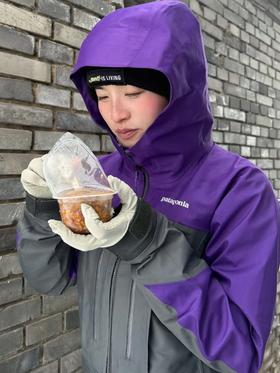 福利 冲锋！！只有240件！独家订单 可以只发得物的品质！Patagonia巴塔防水透气飞钓高端系列冲锋衣