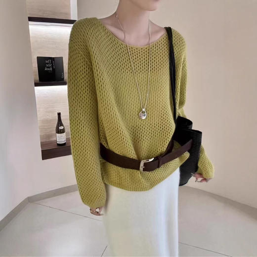 2025秋装新款蜜熊绒镂空慵懒风宽松薄款上衣长袖毛衣外套！ 商品图1