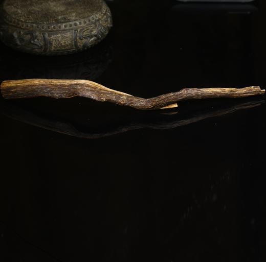 BC.BOE9.23-6   泰国(树心油结香原料) ，39.66g 商品图0