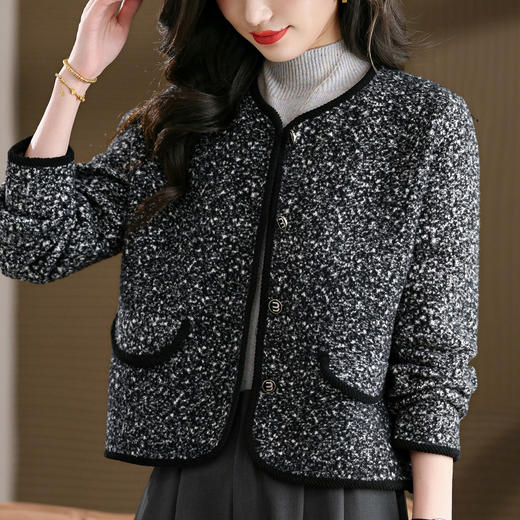 CC毛呢开衫外套时髦秋装短款上衣2025新款女士大码开衫宽松 商品图1