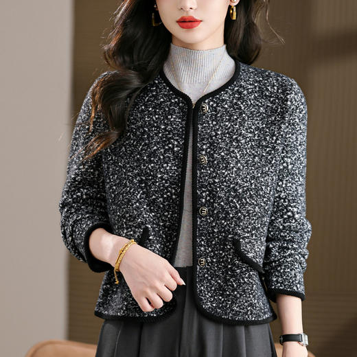 CC毛呢开衫外套时髦秋装短款上衣2025新款女士大码开衫宽松 商品图3