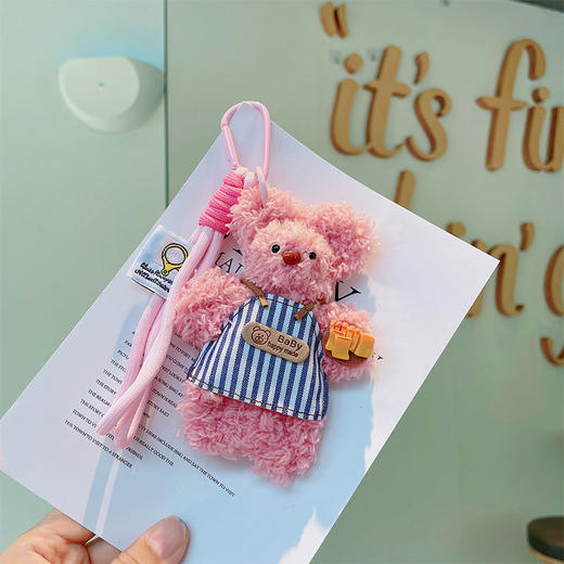 扭扭棒-围裙小熊钥匙扣-纪念日百货门店同款165945299 商品图1