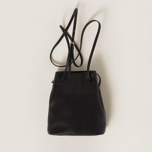 Miu Miu 女士压花字母徽标纳帕皮革迷你单肩包 黑色 5NF460 AEFX F0002 商品图0