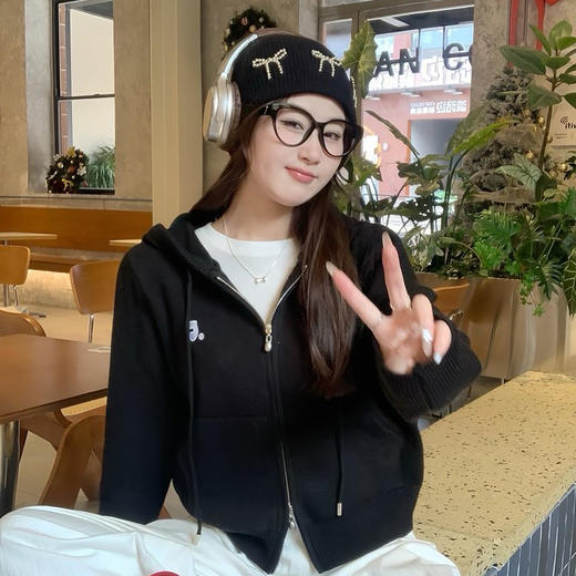 茱莉缇JURLIEDI 早秋韩系连帽卫衣 宽松版型 舒适柔软 3色可选 商品图3