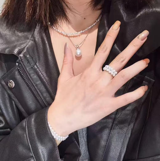 甄珠贝 淡水ji光 正圆无暇 w an美品质 3-4mm 弹力戒指，手瘦拍小号，胖一丢的拍大号（特殊尺寸要求请私我） 商品图4