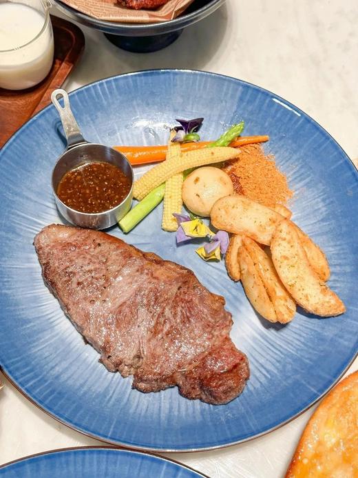 清仓特价?原线下瓷器城专售商品69.9我们仅29.9抢?灼瓷 窑变星空渐变餐具 餐桌上的蓝染风格调 稀缺窑变工艺 匀净莹透 釉面细腻绝不掉色 商品图3