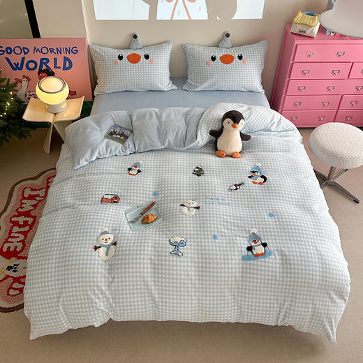 高克重异型牛奶绒绣花卡通四件套 抗静电蓄热保暖牛奶绒套件 商品图0