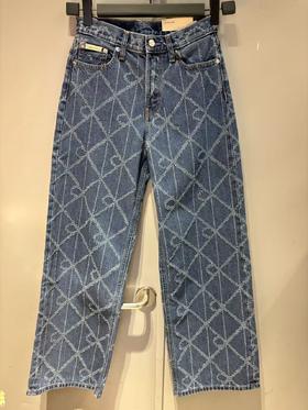 CKJ     女     牛仔裤  47D709GYY2