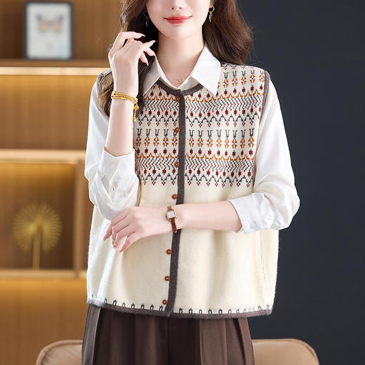 CC条纹提花毛衣马甲外套春秋时髦洋气针织坎肩开衫外搭马夹背心短款 商品图2