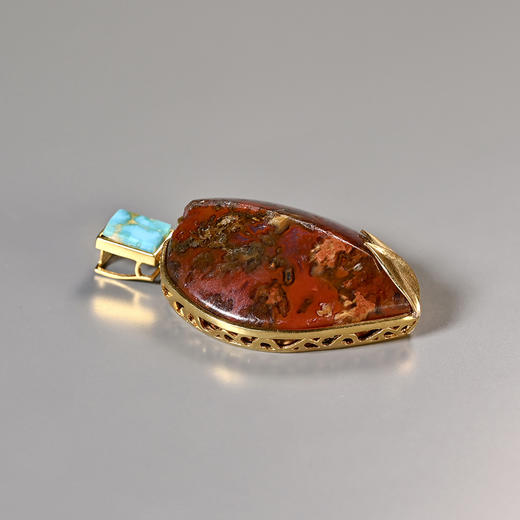 辽代花斑红玛瑙+夏商绿松石嵌片项坠 商品图3