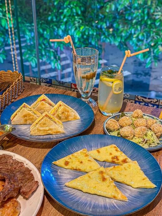 清仓特价?原线下瓷器城专售商品69.9我们仅29.9抢?灼瓷 窑变星空渐变餐具 餐桌上的蓝染风格调 稀缺窑变工艺 匀净莹透 釉面细腻绝不掉色 商品图5