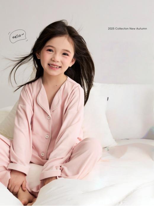 🍯降温刚需团🪐每年必团的经典王牌【吉米故事儿童德绒纯色家居服】👏超暖超百搭！ 手感超绵软，😍像是掉进云朵里☁️没有穿过德绒面料衣服的宝宝，🎁麻麻们一定一定要入手给宝宝穿 商品图1