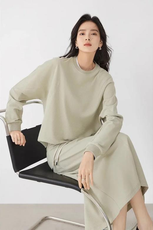 DUIBAI对白 草绿色休闲卫衣半裙套装 21173 商品图3