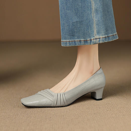 【预售5天】里外全皮~新款羊皮时装鞋女方头气质灰色通勤粗跟女鞋FDME&FD9223 商品图0