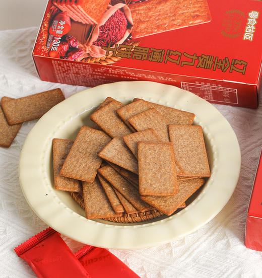 九红薄脆饼干，一口吃进9种红色营养！看得见的配料❗❗吃得到的安心❗❗1⃣【零食特区红全麦九红薄脆饼干】9红配方，古人养生智慧👉 商品图2
