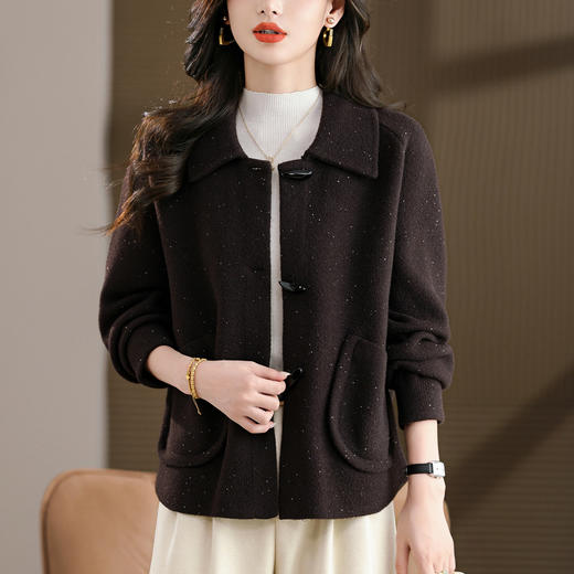CC牛角扣外套春秋气质轻奢翻领上衣2025新款黑色毛呢开衫女宽松大码 商品图2
