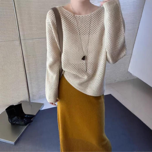 2025秋装新款蜜熊绒镂空慵懒风宽松薄款上衣长袖毛衣外套！ 商品图3