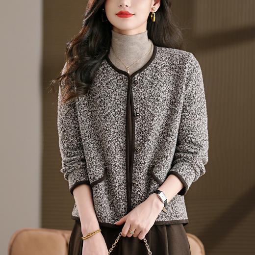 CC毛呢开衫外套时髦秋装短款上衣2025新款女士大码开衫宽松 商品图2