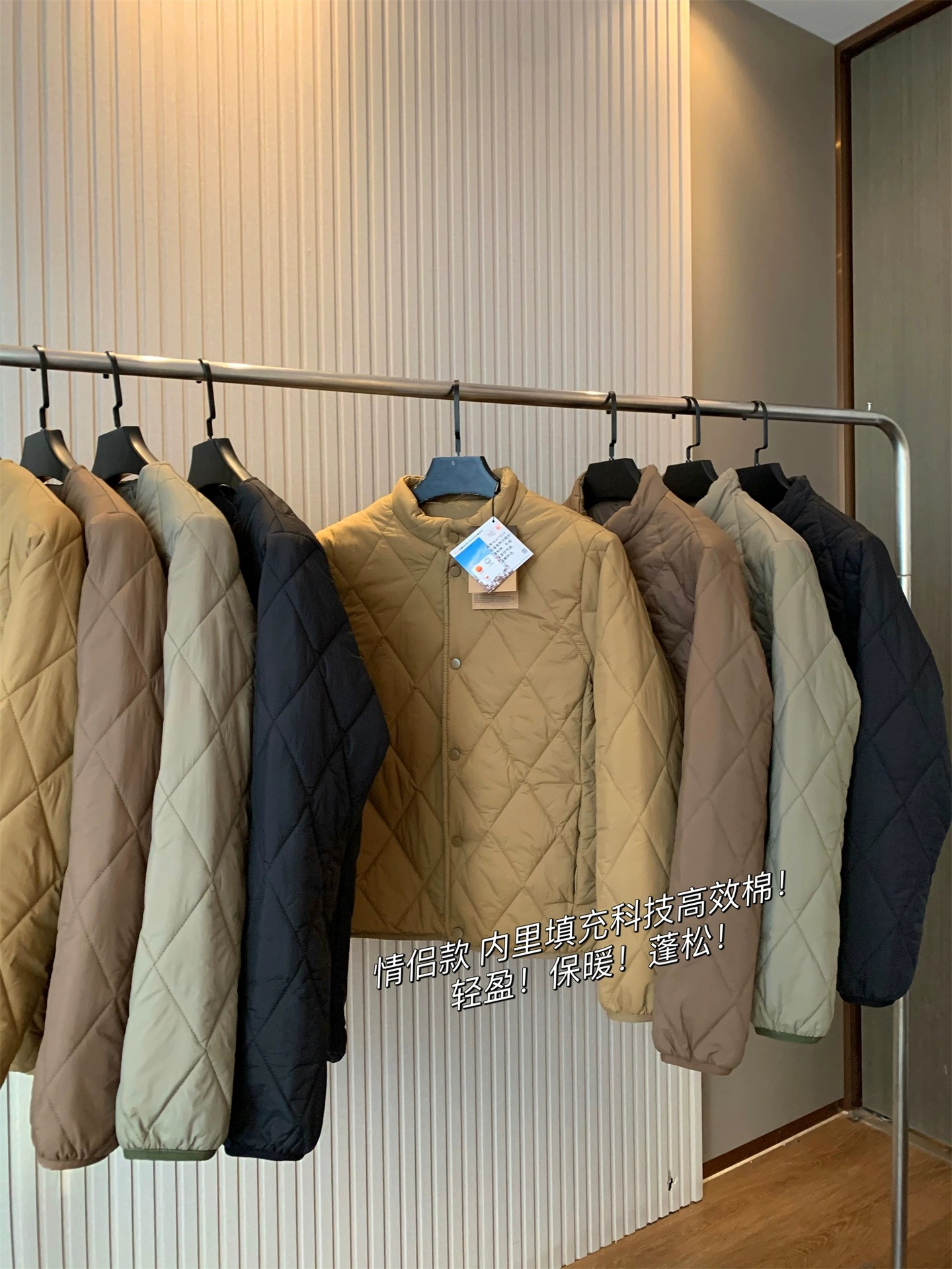 i22VifOtztSBuvrAbg2ceXmEdUGREs9de0JQ