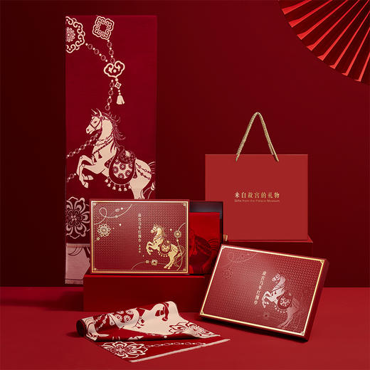 【故宫围巾】故宫马年红色围巾桑蚕丝披肩本命年新婚结婚订婚礼物 商品图1