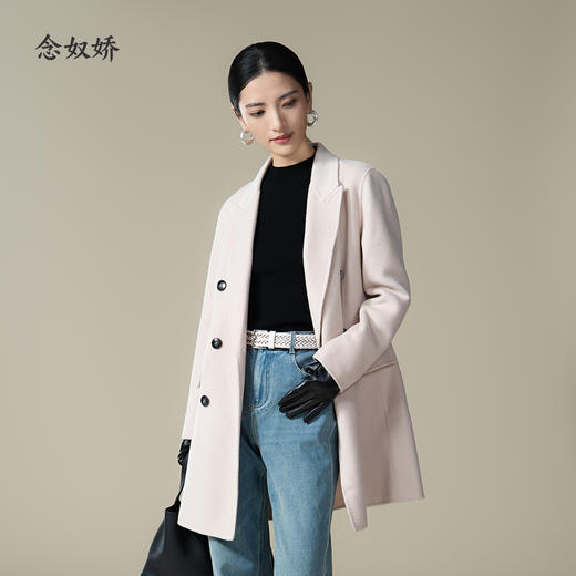 【商场同款】CNK5922 “ 7色无缝打底衫 ” 琥珀棕自然温暖 纯羊毛材质一体成型 松紧有度，轻薄无压力 商品图6