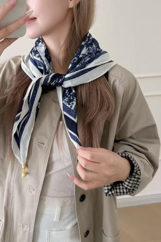 丝羊毛真丝方巾 商品图3