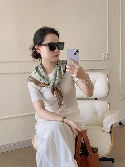 丝羊毛真丝方巾 商品图4