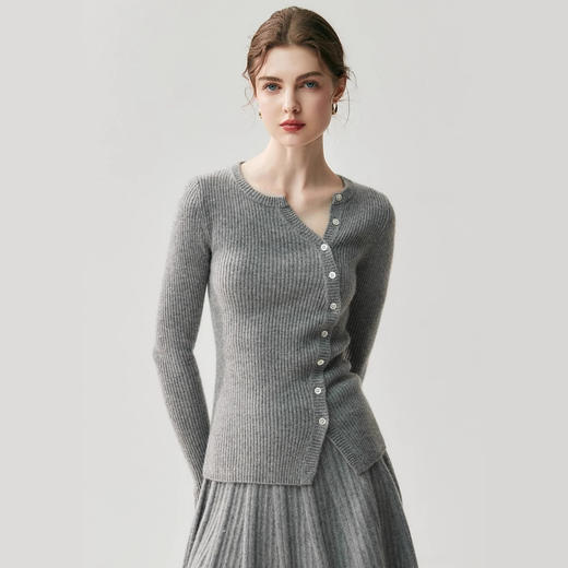 「高货qj」全新升级【铂金会员431/天猫579/差价148】(01311)洛诗琳优雅羊绒混纺开衫2025秋冬百搭显瘦侧开叉羊毛衫 商品图3