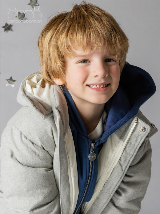 温暖磨毛连帽羽绒外套 商品图4