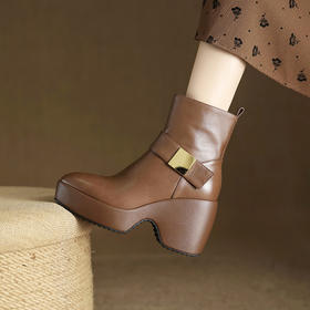 【预售5天】9cm英伦尖头厚底高跟马丁靴女秋冬新款真皮气质百搭粗跟短靴NWS1&9655