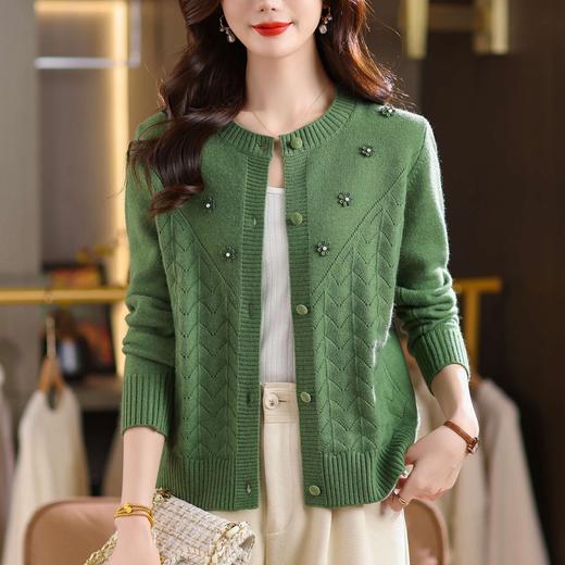 CC圆领针织开衫女春秋立体小花+精致纽扣设计长袖 百搭短款毛衣女 商品图1