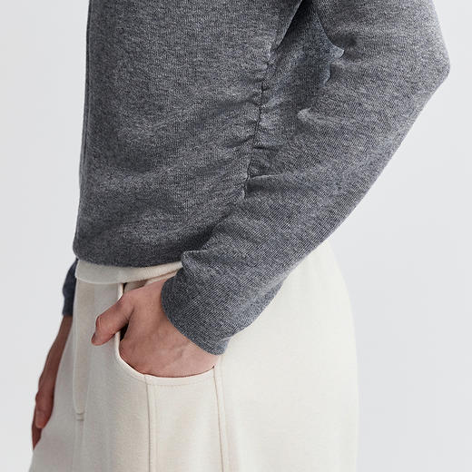 初棉显瘦抽褶假两件针织衫 商品图3