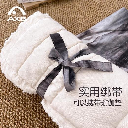 爱暇步2025秋新款国风流年瑜伽运动健身包女大容量扎染棉麻单肩包 商品图2