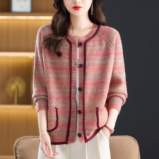 CC粗线毛衣开衫春秋加肥加大码妈妈装2025新款休闲时尚针织外套显瘦 商品图0