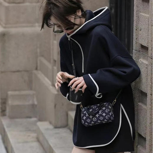 *下单3-5天发货！LONGNVFAIR郎奴华菲 雾砂空气层连帽卫衣 商品图5