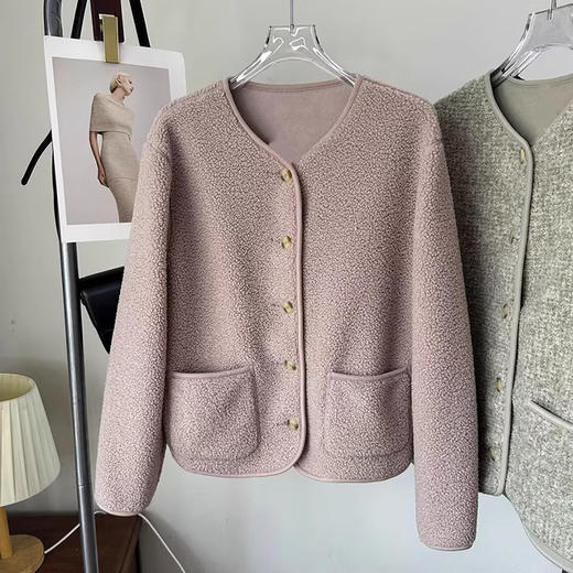 日单U！2025秋冬款！249+秋冬简约圆领单排扣摇粒绒开衫仿羊羔绒小香气质！外套女 商品图2