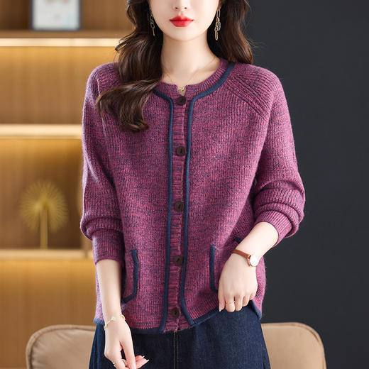 CC粗线毛衣开衫春秋加肥加大码妈妈装2025新款休闲时尚针织外套显瘦 商品图3