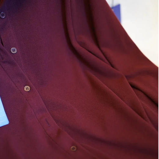 ORIGNAL&CO 元宝领磨毛衬衫 280g加厚双面德绒，黑科技暖绒面料，高弹保暖亲肤防静电；绒感均匀，细腻滑糯，可单穿内搭也可敞当外套 商品图6