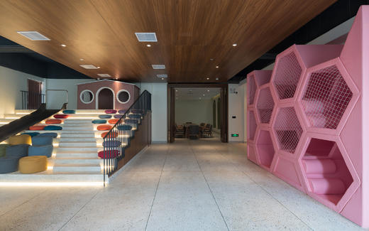 桂林阳朔县蜜棠亲子度假酒店|水环绕间享受温馨时光儿童乐园与自然美景完美融合-【预定请拨打前台电话】 商品图9