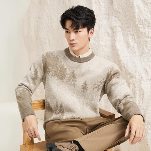 【7A抗菌/含羊毛/图案提花】柒牌圆领套头毛衫渐变山松树图案上衣129Y70960 商品图1